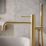 смеситель для ванны Rea Lungo Diamond напольный brushed gold (REA-B2246)